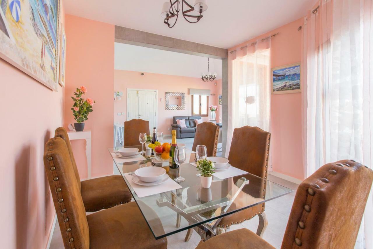 Villa Bella Lucia 3. Piscina Climatizada, Wifi, Bbq. Коральео Экстерьер фото
